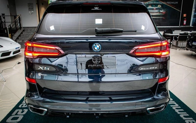 imagem-https://www.socarrao.com.br/sc-vehicle-images-prod/4375396/1792240897140-8579755_5_B_5750c2217d.jpeg