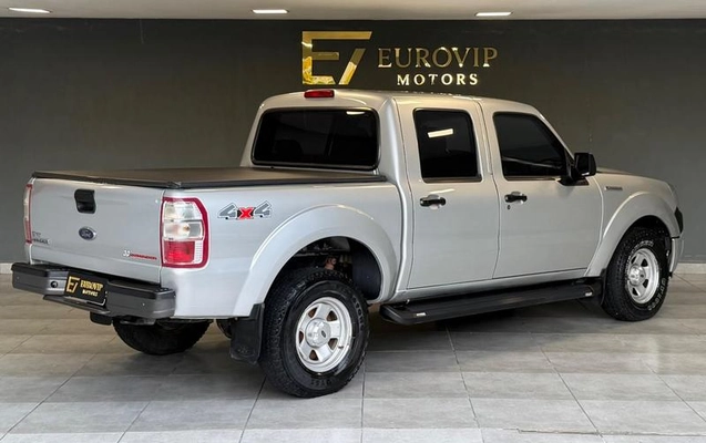 imagem-https://www.socarrao.com.br/sc-vehicle-images-prod/4375429/1792499133596-8579778_1_B_c32a6ae8e8.jpeg