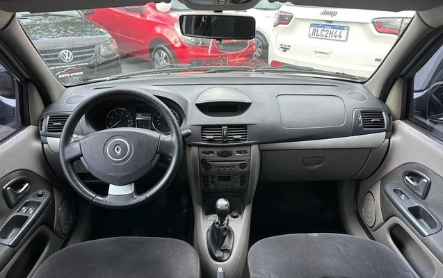 imagem-https://www.socarrao.com.br/sc-vehicle-images-prod/4375431/1792185275725-8562359_8_B_99dc351743.jpeg