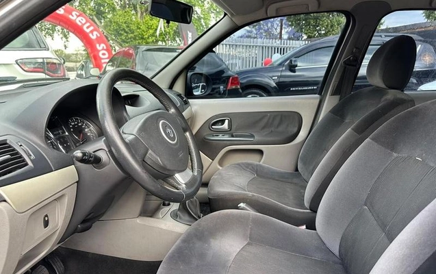 imagem-https://www.socarrao.com.br/sc-vehicle-images-prod/4375431/1792185275727-8562359_7_B_4b4e0afbd8.jpeg