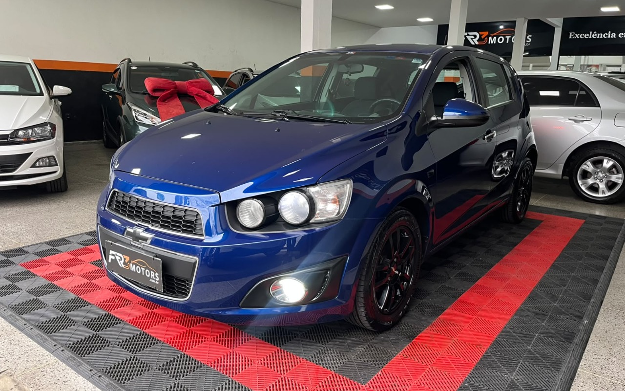 imagem-https://www.socarrao.com.br/sc-vehicle-images-prod/4375464/1792185296164-V2hhdHNBcHAgSW1hZ2UgMjAyNi0xMC0wNiBhdCAxNy4xNi4xOCAoMykuanBlZw.jpeg