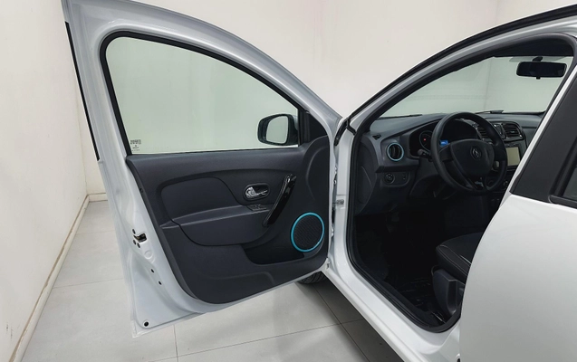 imagem-https://www.socarrao.com.br/sc-vehicle-images-prod/4375470/1792185375844-6c2a481941f34fcf9d443b5ece8dcc60_1792185361522.jpg