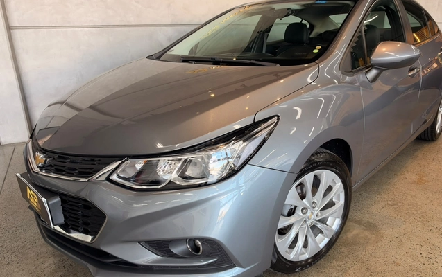 imagem-https://www.socarrao.com.br/sc-vehicle-images-prod/4375473/1792185404517-70e43c0ca3844517a7f3cdc8aa5d4b5b_1792185283784.jpg