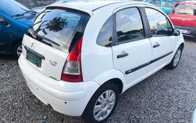 imagem-https://www.socarrao.com.br/sc-vehicle-images-prod/4375479/1792530293575-SU1HXzIwMjYxMDE5XzE3NTkwNi5qcGc.jpg