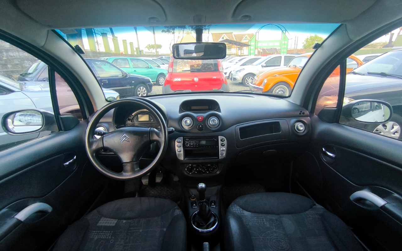 imagem-https://www.socarrao.com.br/sc-vehicle-images-prod/4375479/1792530293820-SU1HXzIwMjYxMDE5XzE3NTkzMS5qcGc.jpg