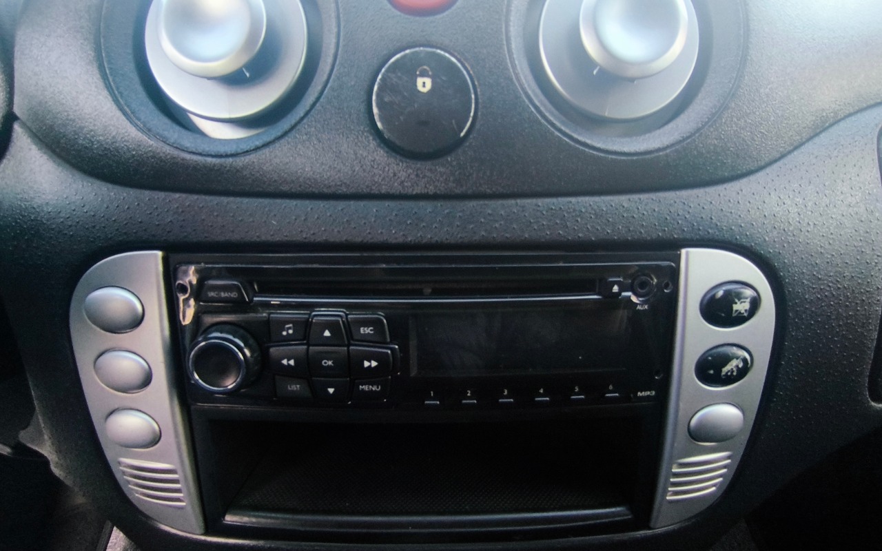 imagem-https://www.socarrao.com.br/sc-vehicle-images-prod/4375479/1792530294037-SU1HXzIwMjYxMDE5XzE3NTk1My5qcGc.jpg