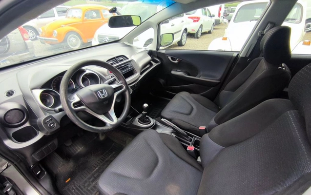 imagem-https://www.socarrao.com.br/sc-vehicle-images-prod/4375505/1792767489332-SU1HXzIwMjYxMDIyXzA5NTUxNiAoQ29weSkuanBn.jpg