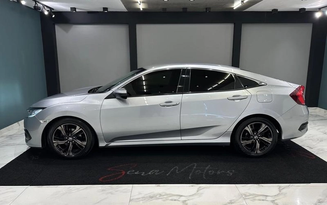 imagem-https://www.socarrao.com.br/sc-vehicle-images-prod/4375515/1792185731766-8571881_6_B_5744f5769c.jpeg