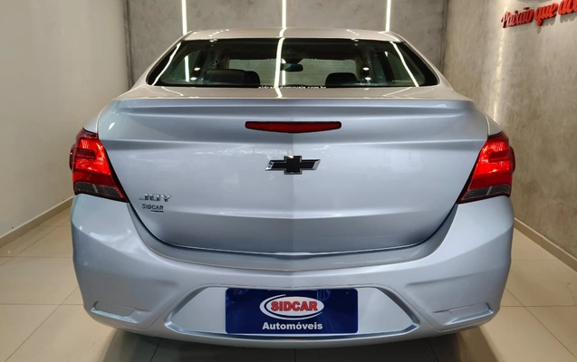 imagem-https://www.socarrao.com.br/sc-vehicle-images-prod/4375552/1792186112158-003_8abf18d32f4bafbf87ec268e9b290599.jpg