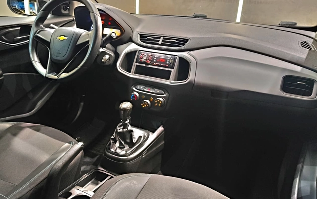 imagem-https://www.socarrao.com.br/sc-vehicle-images-prod/4375552/1792186112168-003_857c84ae86e5418cede1c75fe8d88b25.jpg