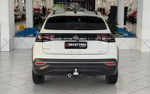 imagem-https://www.socarrao.com.br/sc-vehicle-images-prod/4375554/1792186119587-8576871_11_B_9be63a0aa5.jpeg