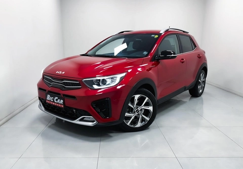 Kia STONIC 2022 Vermelho — foto 1 de 3