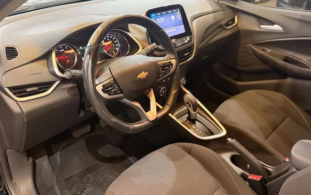 imagem-https://www.socarrao.com.br/sc-vehicle-images-prod/4375590/1792186341072-8579880_8_B_0f792861a2.jpeg