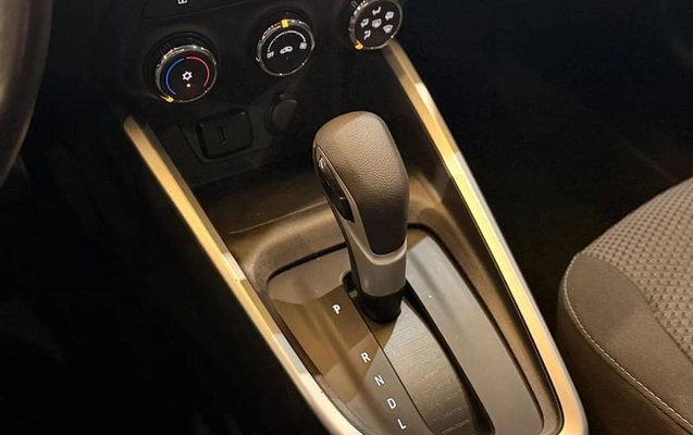 imagem-https://www.socarrao.com.br/sc-vehicle-images-prod/4375590/1792186341081-8579880_0_B_3053049398.jpeg