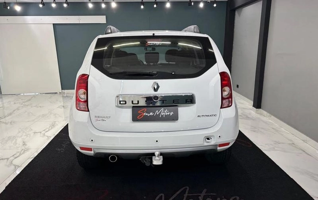imagem-https://www.socarrao.com.br/sc-vehicle-images-prod/4375603/1792853930445-8348207_9_B_e3d960b864.jpeg