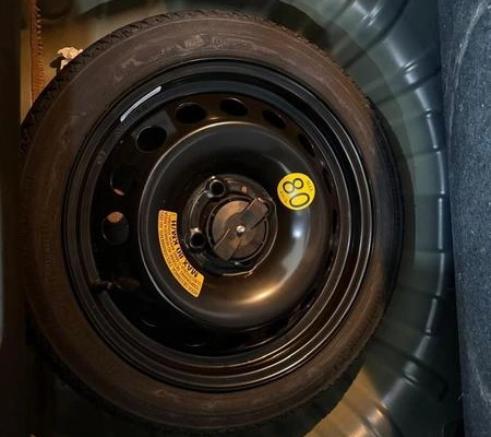 imagem-https://www.socarrao.com.br/sc-vehicle-images-prod/4375638/1792436316683-8579810_17_B_66776a53b5.jpeg