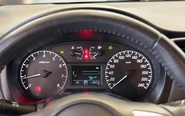 imagem-https://www.socarrao.com.br/sc-vehicle-images-prod/4375687/1792699298649-8577904_9_B_b6c6454486.jpeg