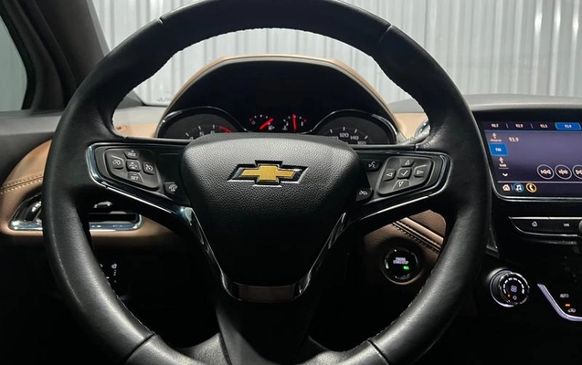 imagem-https://www.socarrao.com.br/sc-vehicle-images-prod/4375697/1792187232418-8579706_13_B_6353565cd6.jpeg