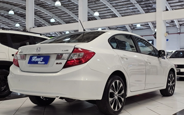 imagem-https://www.socarrao.com.br/sc-vehicle-images-prod/4375735/1792187713950-1_054549.jpg
