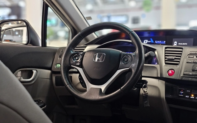 imagem-https://www.socarrao.com.br/sc-vehicle-images-prod/4375735/1792187713962-1_054609.jpg