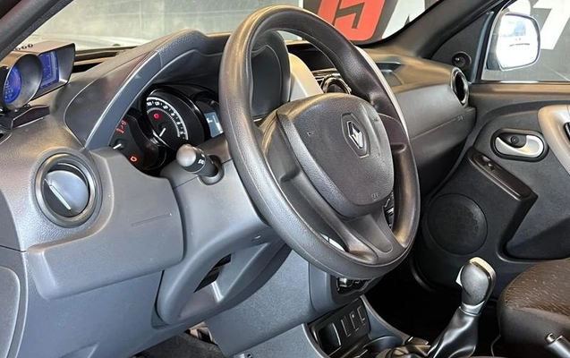imagem-https://www.socarrao.com.br/sc-vehicle-images-prod/4375888/1792266571223-8580019_9_B_9837717938.jpeg