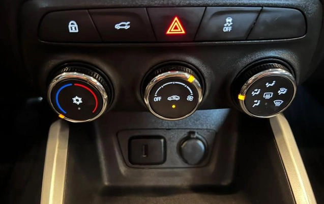 imagem-https://www.socarrao.com.br/sc-vehicle-images-prod/4375936/1792266542916-8580039_11_B_c00a2fbc0c.jpeg