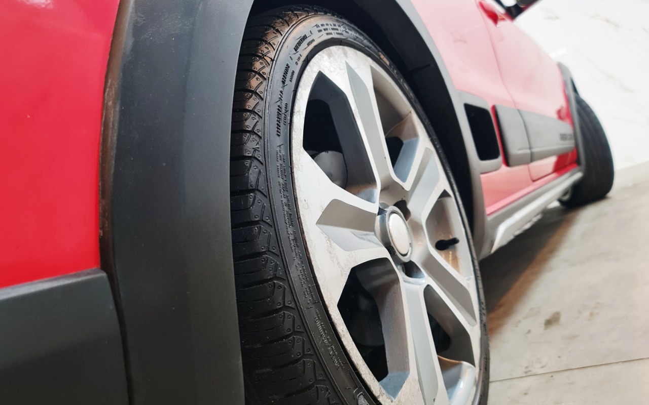 imagem-https://www.socarrao.com.br/sc-vehicle-images-prod/4376265/1792193222580-MjAyNjEwMTZfMTcxMzE1LmpwZw.jpg