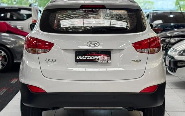 imagem-https://www.socarrao.com.br/sc-vehicle-images-prod/4376756/1792521229698-8556351_5_B_f5cd6bd591.jpeg