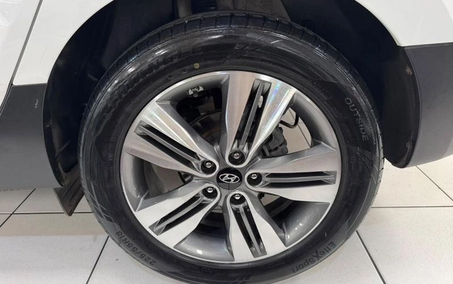 imagem-https://www.socarrao.com.br/sc-vehicle-images-prod/4376756/1792521229712-8556351_14_B_75c67b43e6.jpeg