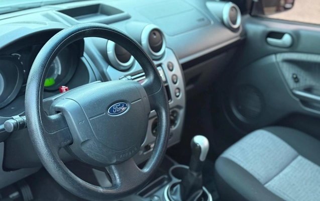 imagem-https://www.socarrao.com.br/sc-vehicle-images-prod/43777/1769988793815-7229564OR_1768574224_69_910.jpg