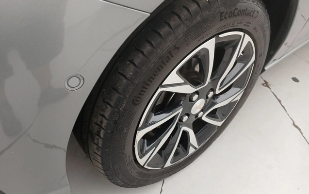 imagem-https://www.socarrao.com.br/sc-vehicle-images-prod/4378420/1792210888413-2_035123.jpg