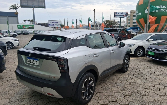 imagem-https://www.socarrao.com.br/sc-vehicle-images-prod/4380106/1792216124064-2_031156.jpg