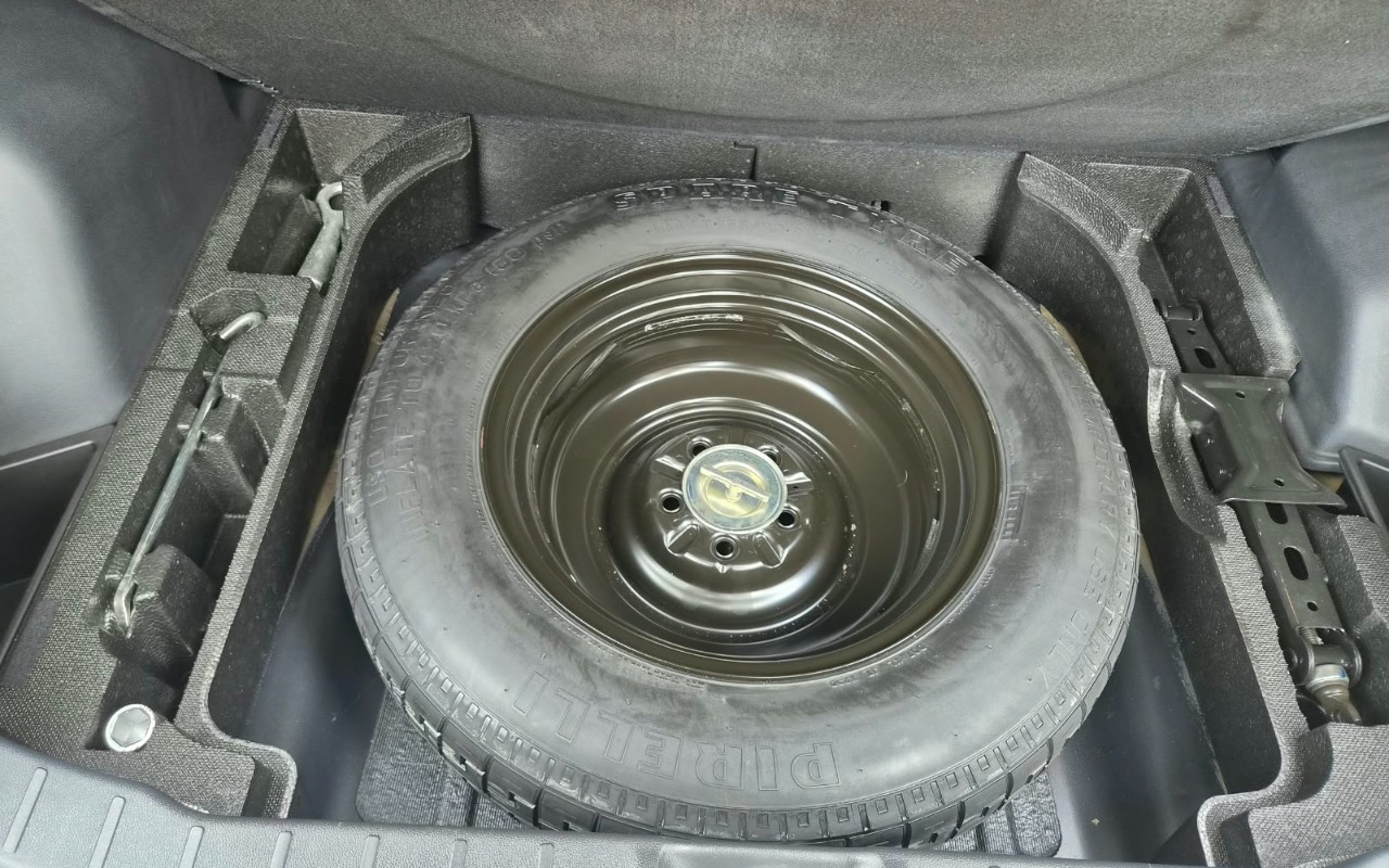 imagem-https://www.socarrao.com.br/sc-vehicle-images-prod/4380291/1792235591803-V2hhdHNBcHAgSW1hZ2UgMjAyNi0xMC0xNiBhdCAxNS4zMi4yMSAoMSkuanBlZw.jpeg
