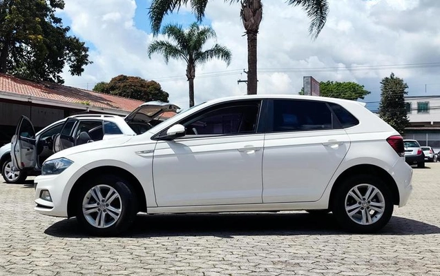 imagem-https://www.socarrao.com.br/sc-vehicle-images-prod/4380301/1792239920668-8580193_0_B_6b46166002.jpeg
