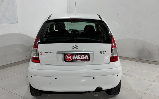 imagem-https://www.socarrao.com.br/sc-vehicle-images-prod/4380305/1792238083648-1724f2c118f9418e9175633b998cdc46_1792238047653.jpg