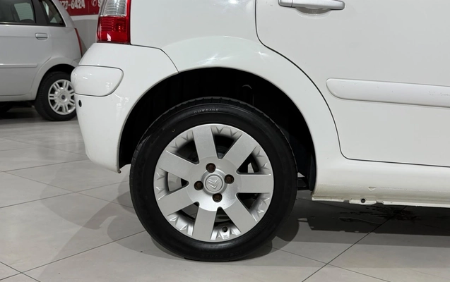 imagem-https://www.socarrao.com.br/sc-vehicle-images-prod/4380305/1792238083659-cc172894cb6a4f56ae864fa5608d71aa_1792238047711.jpg