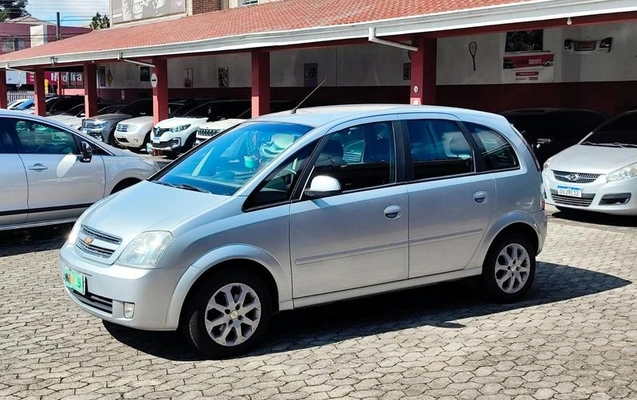 imagem-https://www.socarrao.com.br/sc-vehicle-images-prod/4380307/1792240132660-8579359_3_B_89fa22c2d1.jpeg