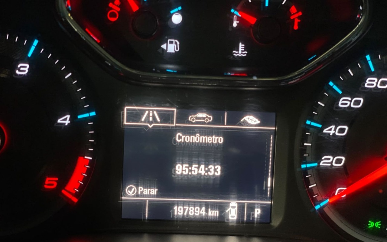 imagem-https://www.socarrao.com.br/sc-vehicle-images-prod/4380308/1792238480343-Q0hFVlJPTEVUIFMxMCBMVFogREQ0QSAtIDIwMTcgLSBQUkFUQSAtIFBQUDhENzMgKDIwKS5qcGc.jpg