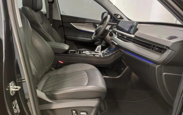 imagem-https://www.socarrao.com.br/sc-vehicle-images-prod/4380312/1792603817796-8450738_8_B_45fca3b1c6.jpeg