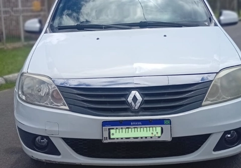 Renault Logan 2011 Branco — foto 1 de 3
