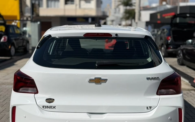 imagem-https://www.socarrao.com.br/sc-vehicle-images-prod/4380334/1792239888584-gb-eaea5ba.jpeg