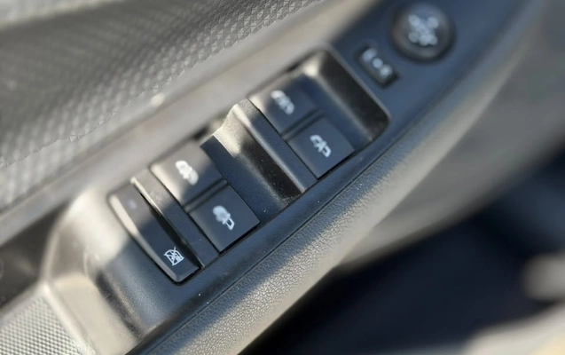 imagem-https://www.socarrao.com.br/sc-vehicle-images-prod/4380334/1792239888619-gb-2025de7.jpeg