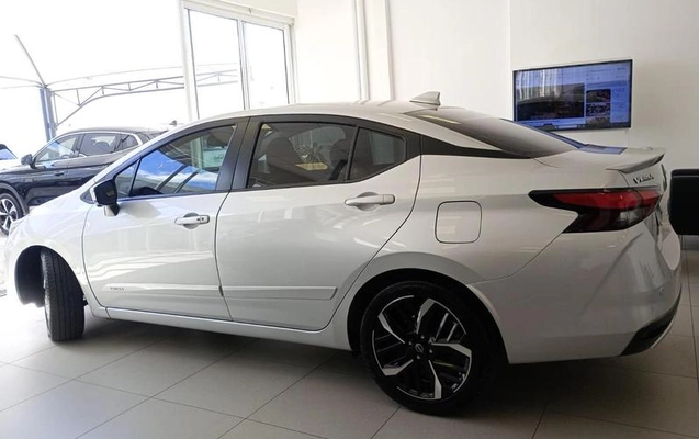 imagem-https://www.socarrao.com.br/sc-vehicle-images-prod/4380335/1792696746219-8580297_4_B_e7b320d345.jpeg