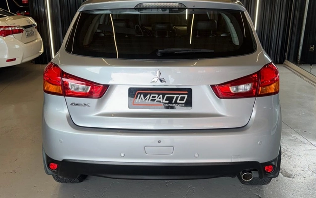 imagem-https://www.socarrao.com.br/sc-vehicle-images-prod/4380338/1792240342930-gb-5f72fbc.jpeg