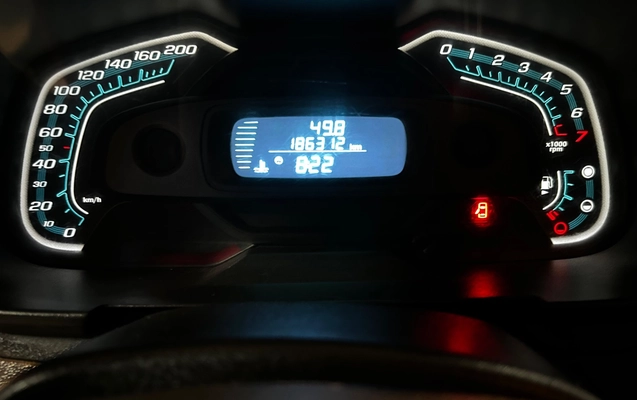 imagem-https://www.socarrao.com.br/sc-vehicle-images-prod/4380351/1792240987295-1_012842.jpg