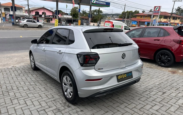 imagem-https://www.socarrao.com.br/sc-vehicle-images-prod/4380356/1792241218161-92c63862-ba62-467f-ae4e-ecefa5f1a6cb.jpeg