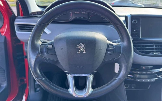 imagem-https://www.socarrao.com.br/sc-vehicle-images-prod/4380358/1792528356348-8574953_15_B_596060f9a4.jpeg