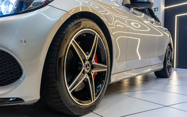 imagem-https://www.socarrao.com.br/sc-vehicle-images-prod/4380359/1792241382967-001061e0-14b6-43e0-a79d-bfc09be12ffa.jpg