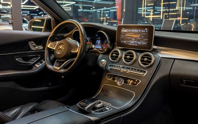 imagem-https://www.socarrao.com.br/sc-vehicle-images-prod/4380359/1792241382969-d24b1794-9015-46cf-b72d-717664fb57f9.jpg