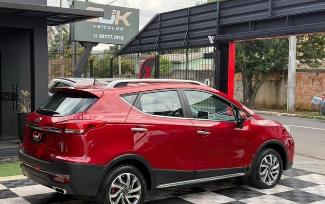 imagem-https://www.socarrao.com.br/sc-vehicle-images-prod/4380375/1792241986228-8580493_6_B_ac8f7b0071.jpeg